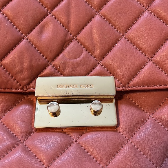 Michael Kors Sloan Quilted Mauve Bag - Picture 3 of 15